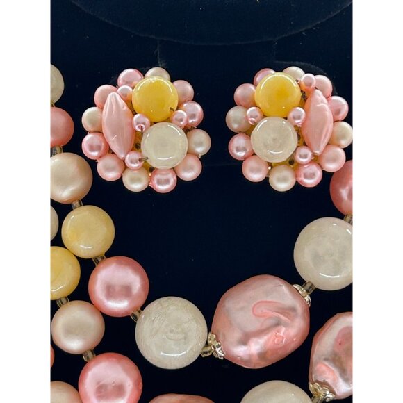 Japan Faux Pearls Necklace Earrings Pink Acrylic 4 Strands Clip-On Statement - Picture 12 of 16